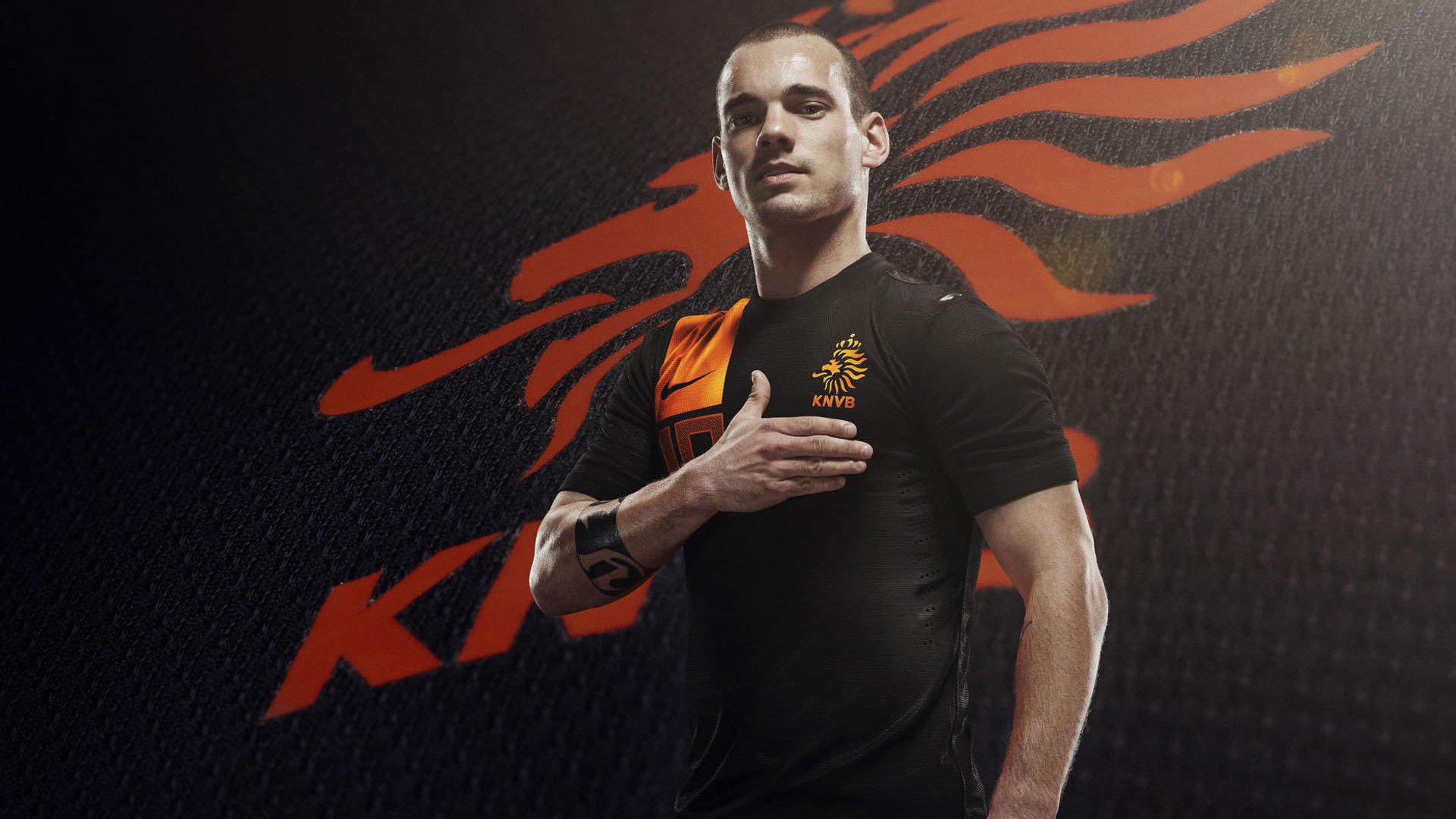 “越野极限：泥浆与沙尘中的生死考验”，越野车在泥里面比赛